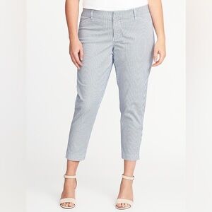 Old Navy Mid-Rise Secret Slim Pockets Plus Size Pixie Chinos